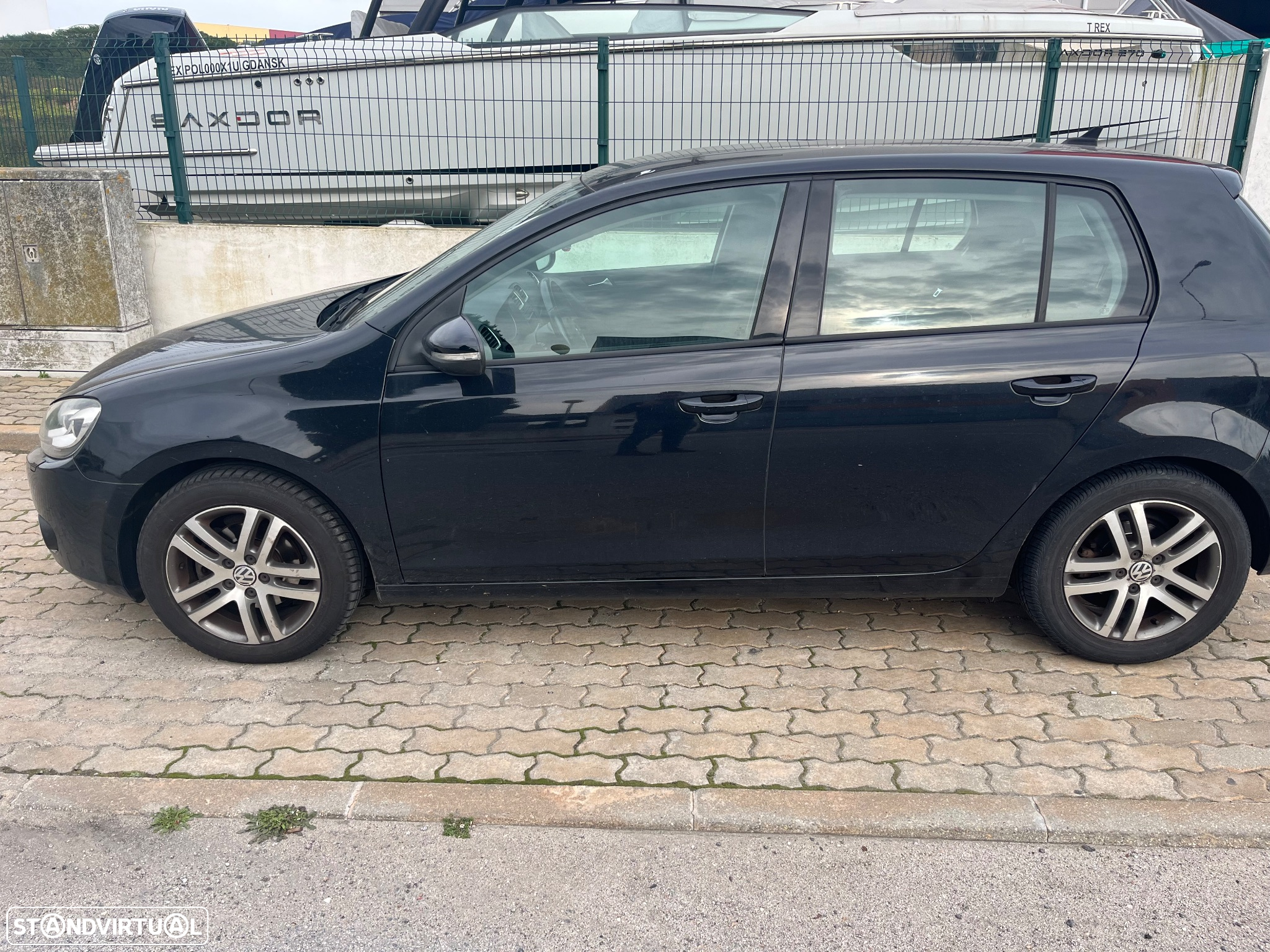 VW Golf 1.6 TDi Highline - 3