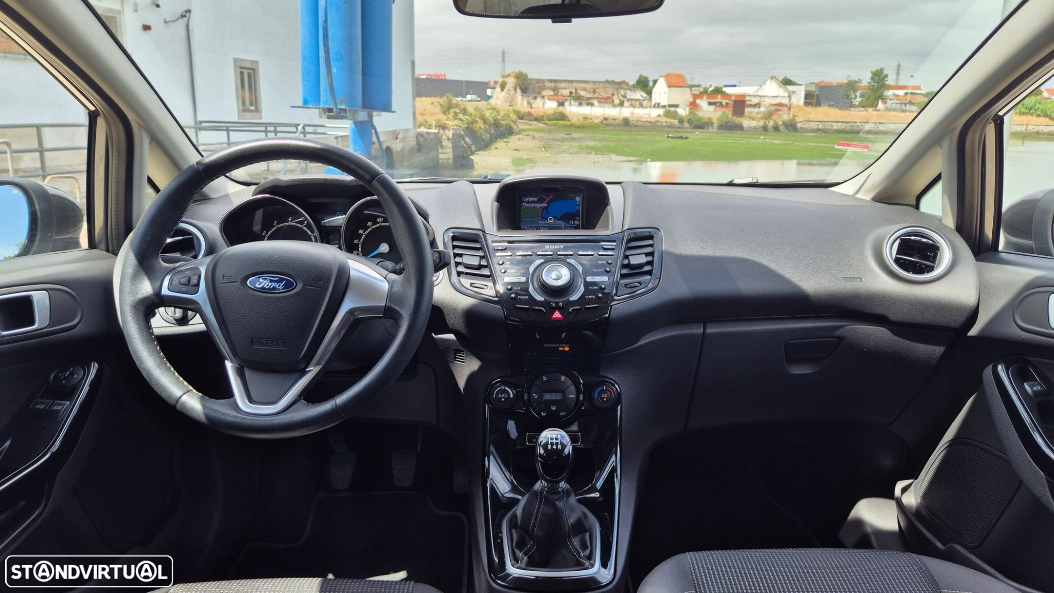 Ford Fiesta 1.0 T EcoBoost Titanium - 11