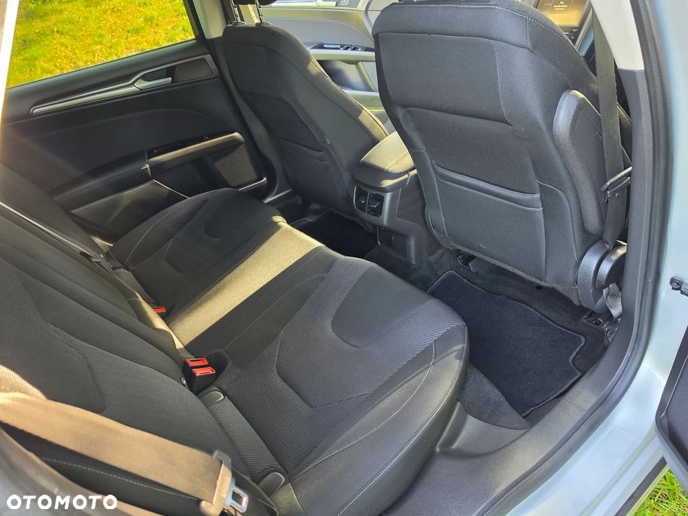 Ford Mondeo 2.0 TDCi Titanium - 18