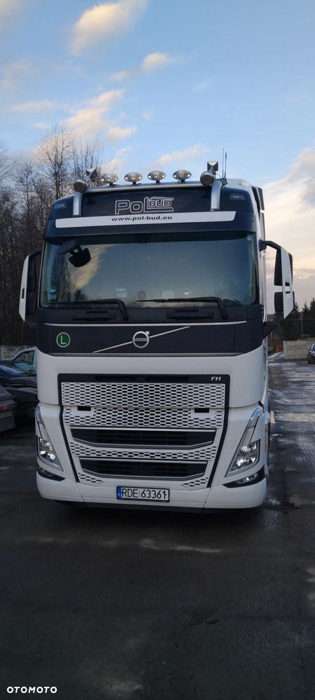 Volvo FH - 1