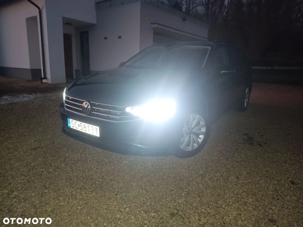 Volkswagen Passat Variant 1.5 TSI EVO Business DSG - 4