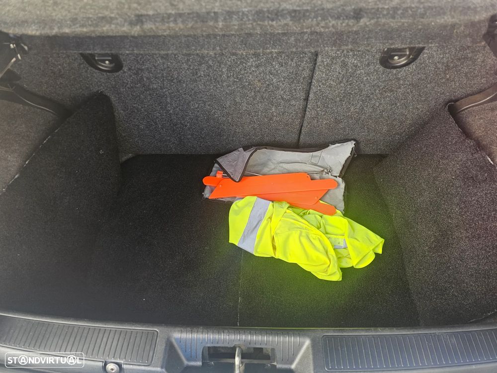 Fiat Grande Punto - 6