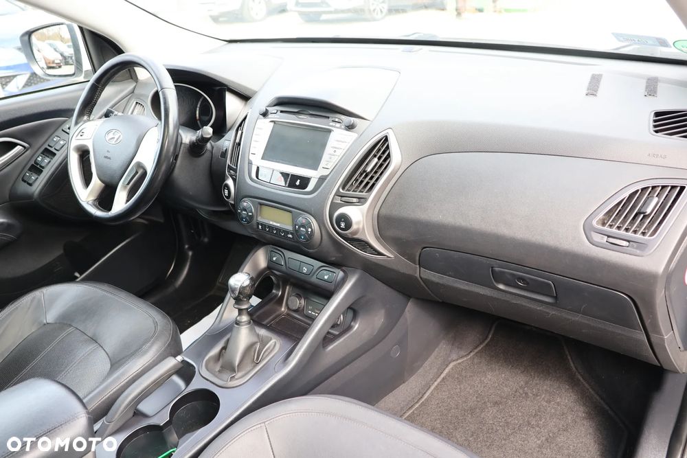 Hyundai ix35 - 13