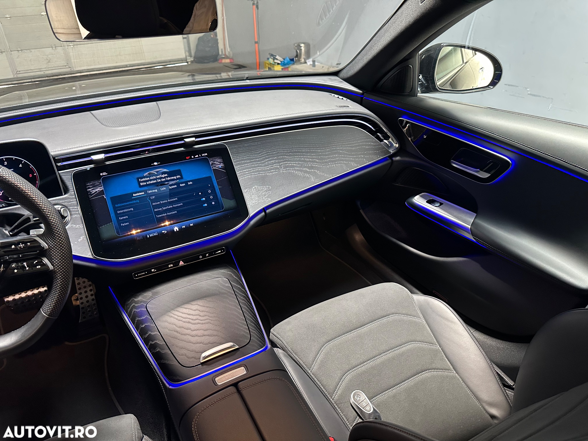 Mercedes-Benz E 220 d 9G-TRONIC Edition AMG Line - 20