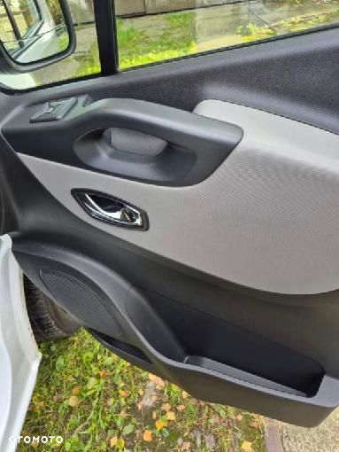 Renault Trafic - 11