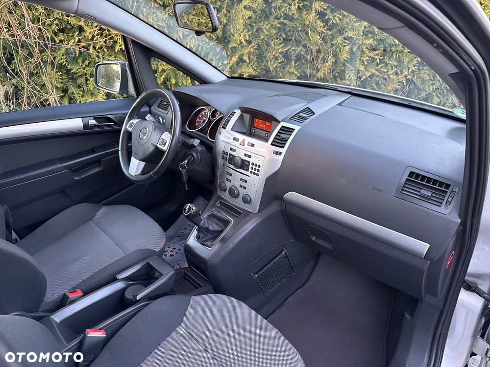 Opel Zafira 1.8 Edition - 9