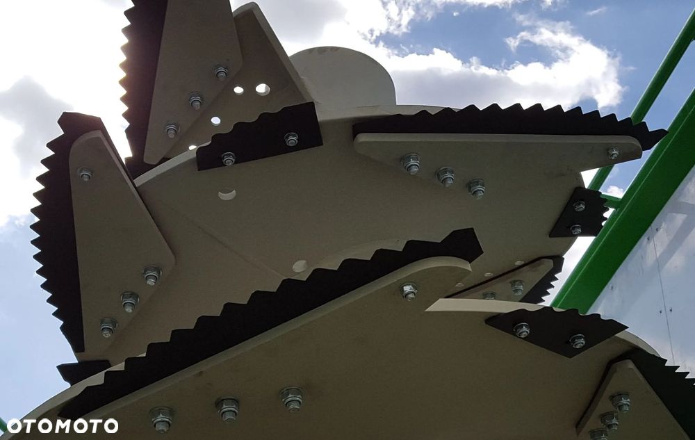 Wóz paszowy STRAUTMANN, METALTECH, SANO, EUROMILK, Trioliet - 9