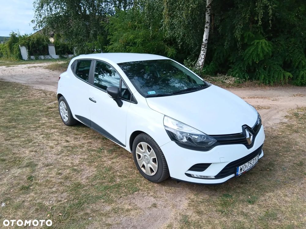 Renault Clio - 6