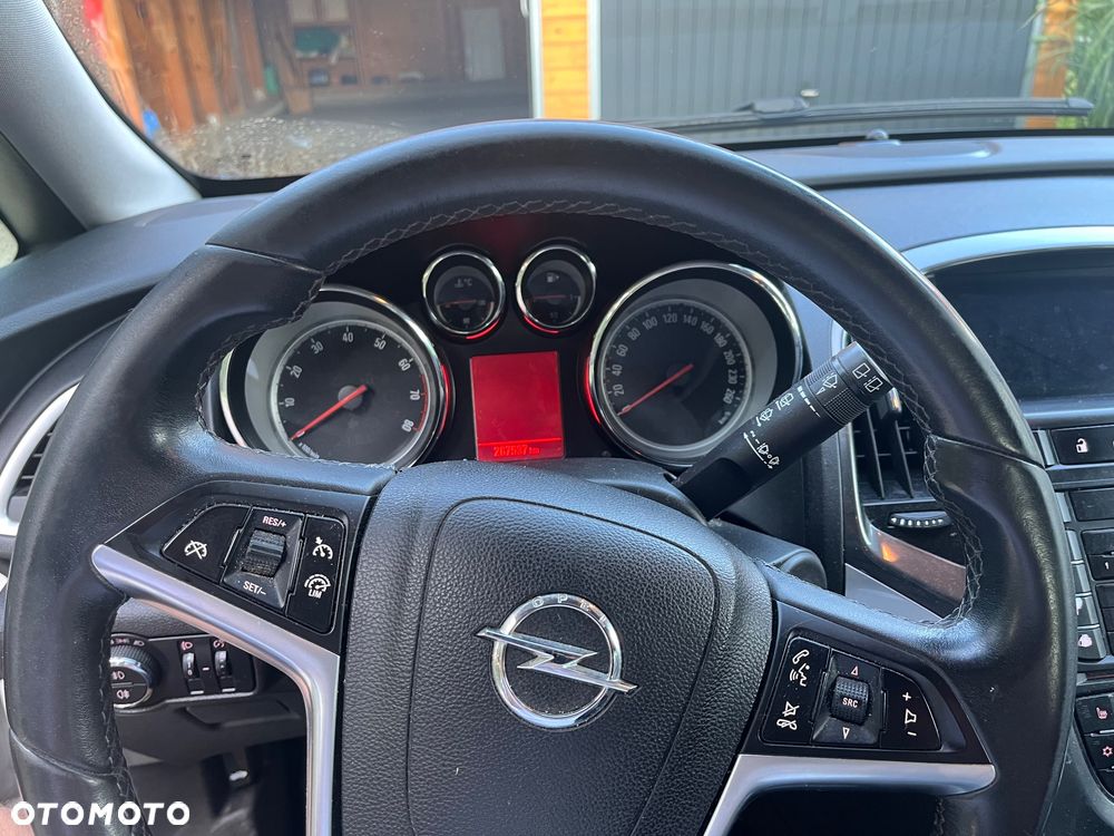 Opel Astra 1.4 T Cosmo - 6