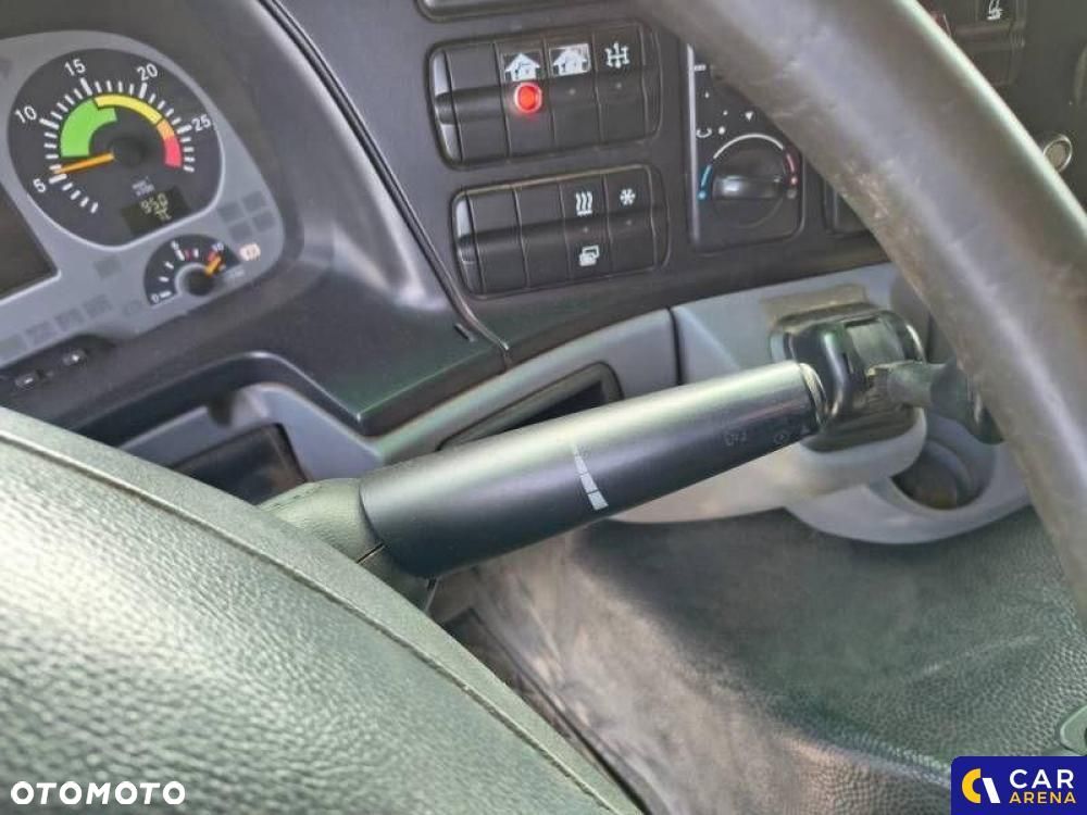 Mercedes-Benz Actros - 15