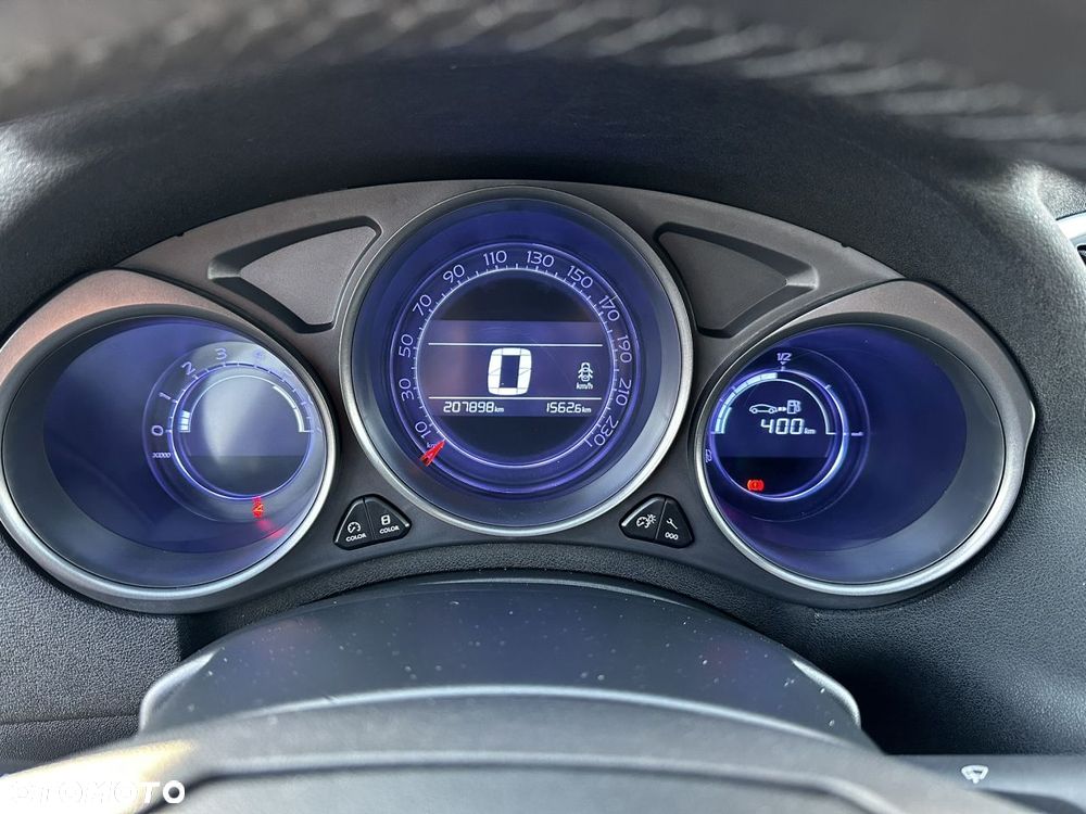 Citroën C4 BlueHDi 120 Stop&Start Shine - 11