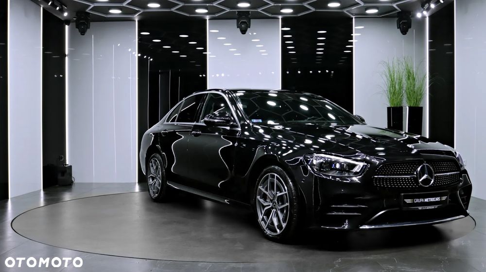 Mercedes-Benz Klasa E 220 d 4-Matic AMG - 13