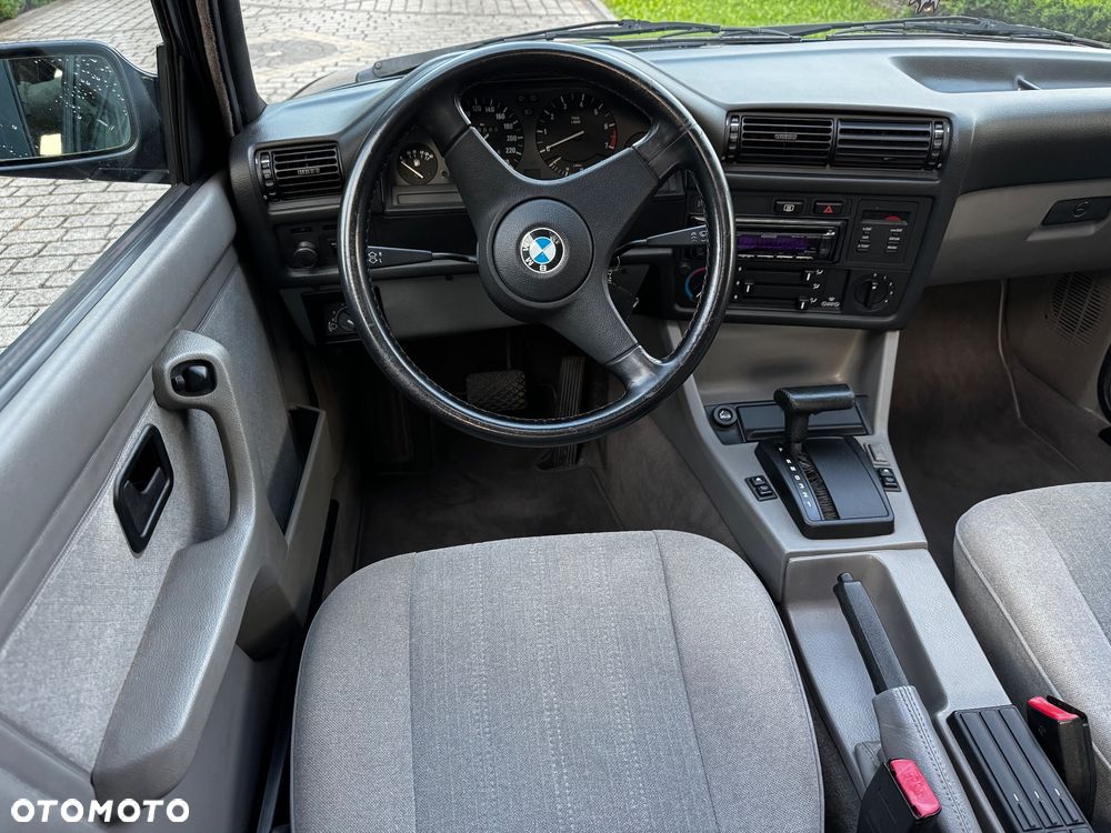 BMW Seria 3 - 26