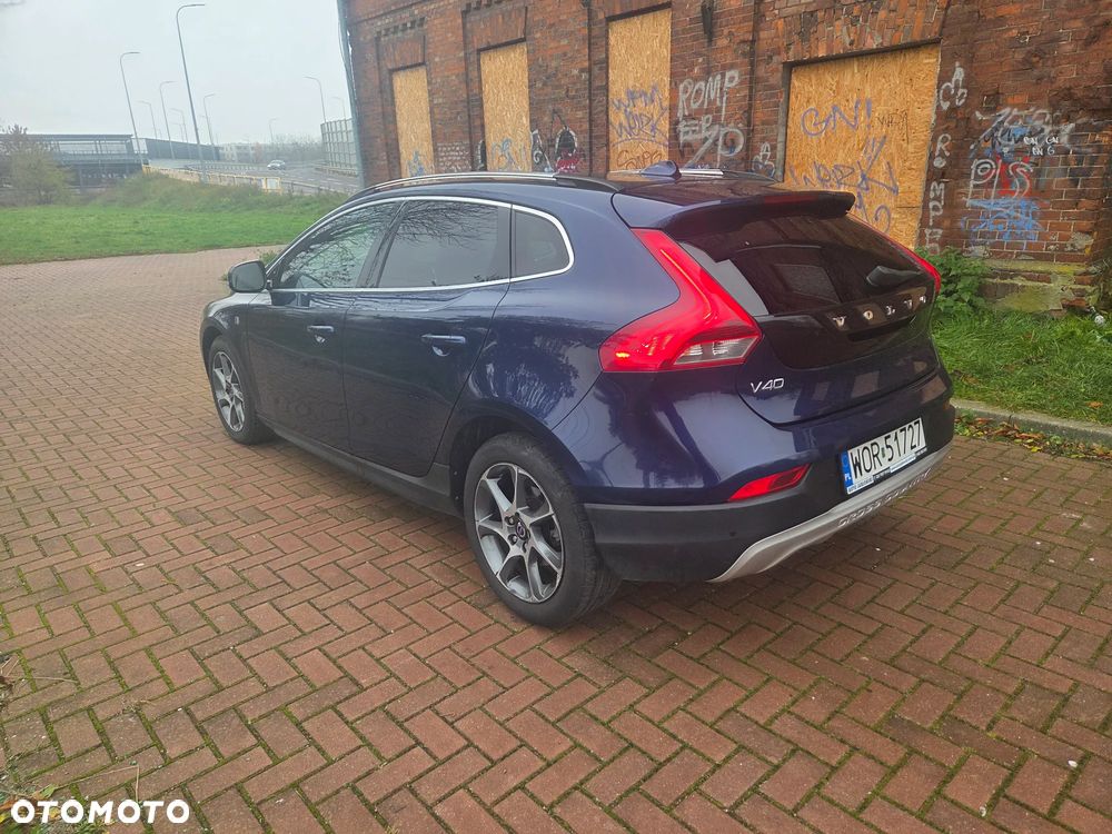 Volvo V40 D2 Ocean Race - 14