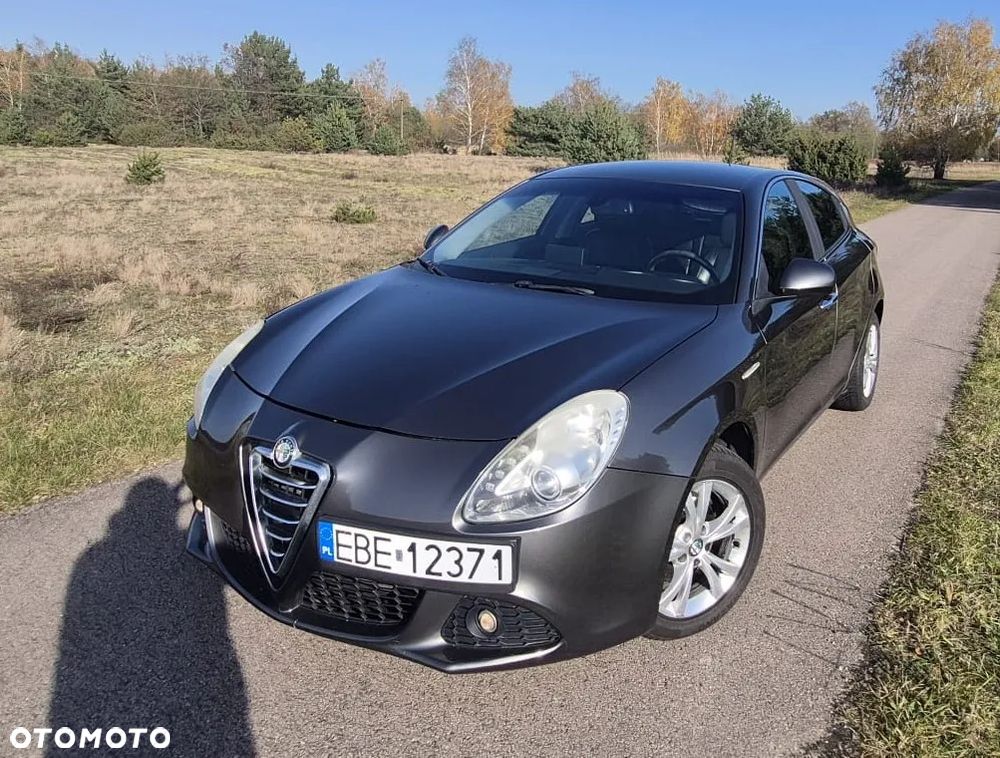 Alfa Romeo Giulietta 1.6 JTDM Distinctive - 1