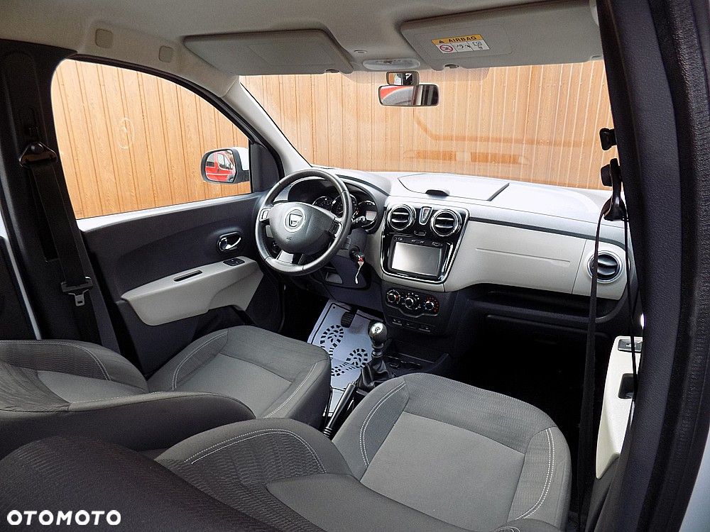Dacia Lodgy dCi 110 Prestige - 19