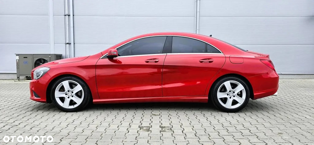 Mercedes-Benz CLA 250 4Matic 7G-DCT UrbanStyle Edition - 2