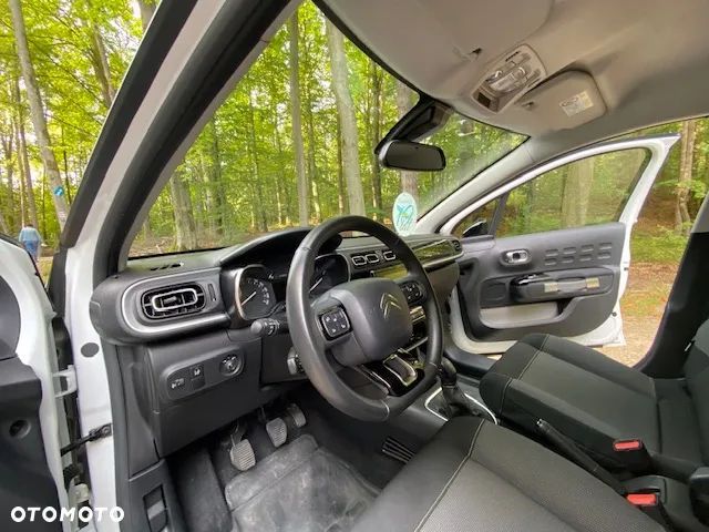 Citroën C3 1.2 PureTech GPF Shine - 12