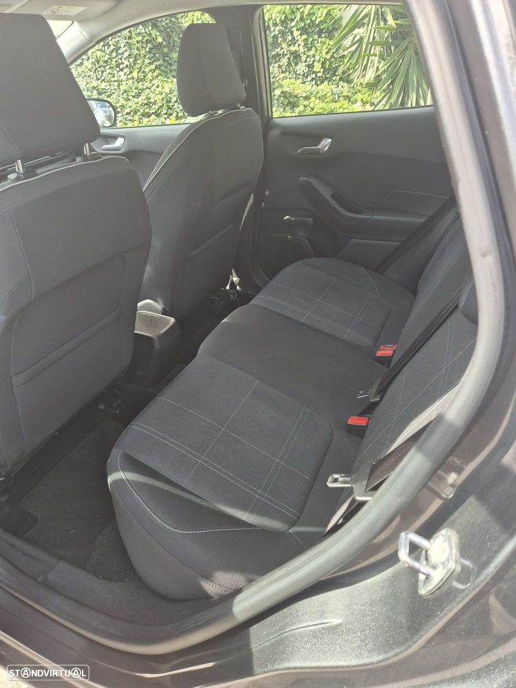 Ford Fiesta 1.5 TDCi Connected - 4