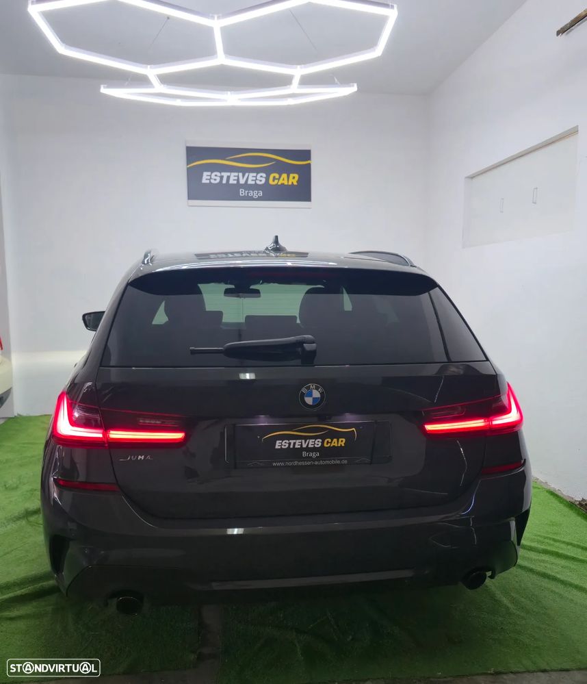 BMW 318 d Pack Desportivo M Auto - 20