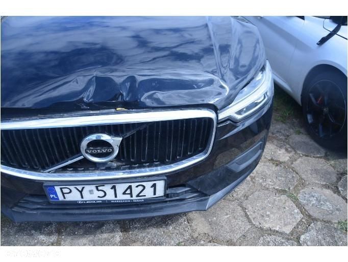 Volvo XC 60 D4 AWD Momentum - 29