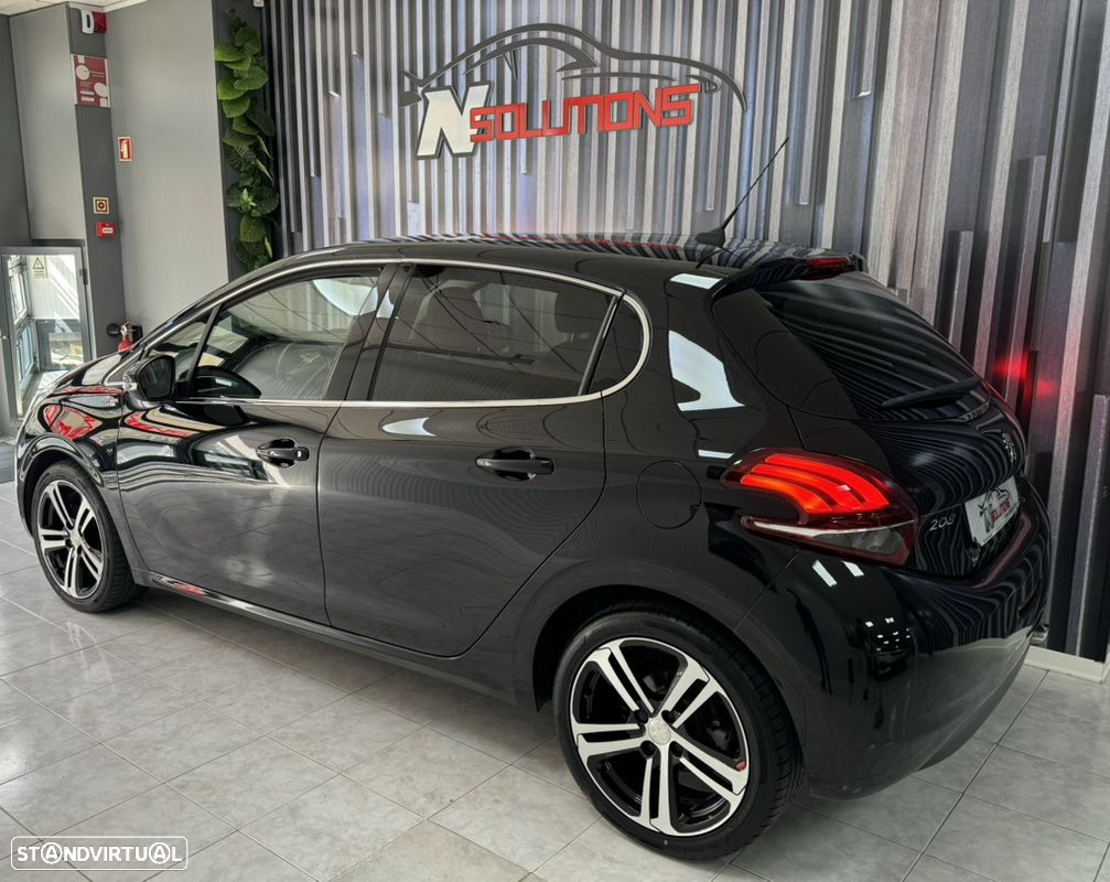 Peugeot 208 1.2 PureTech GT Line EAT6 - 16