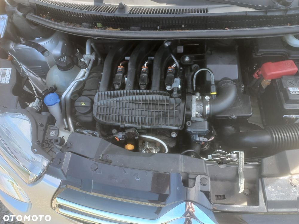 Citroën C1 AIRSCAPE PureTech 82 Feel - 2