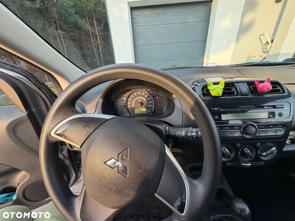 Mitsubishi Space Star - 6