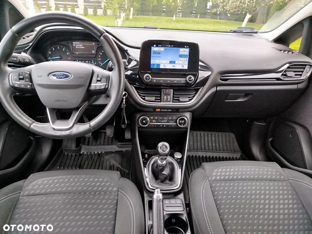Ford Fiesta 1.0 EcoBoost Titanium - 9