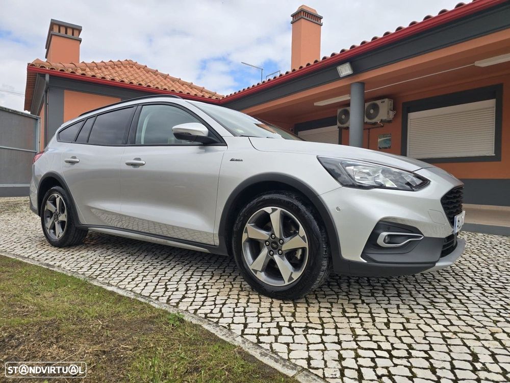 Ford Focus SW 1.5 TDCi EcoBlue Active - 2