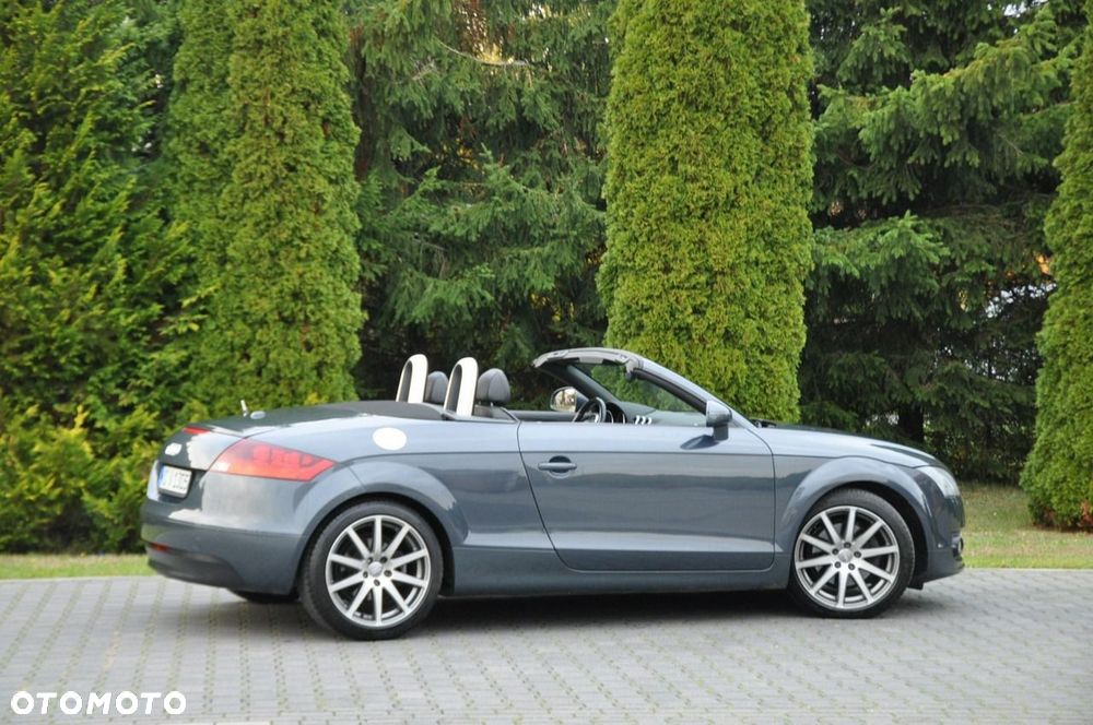 Audi TT Roadster - 6