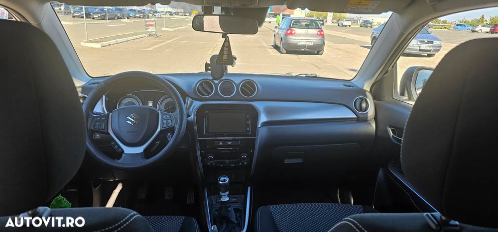 Suzuki Vitara 1.4 Boosterjet MHEV Passion - 7