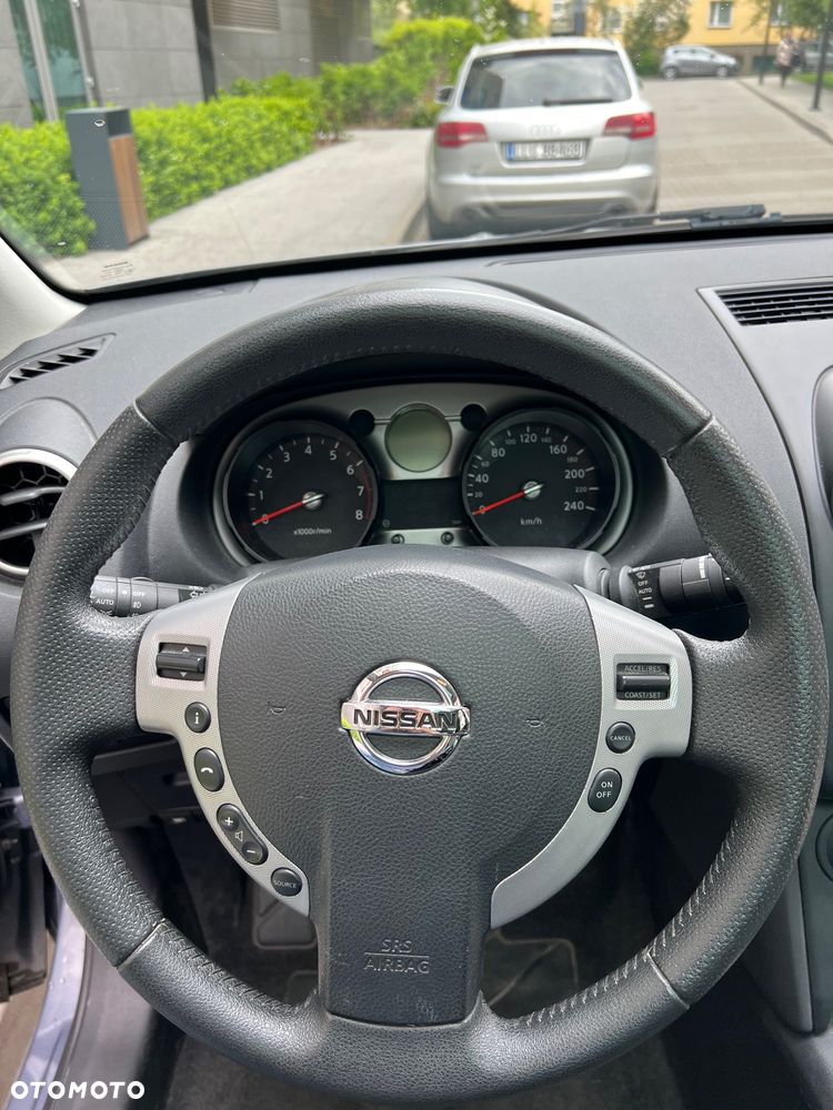 Nissan Qashqai 2.0 4 x 4 tekna - 12