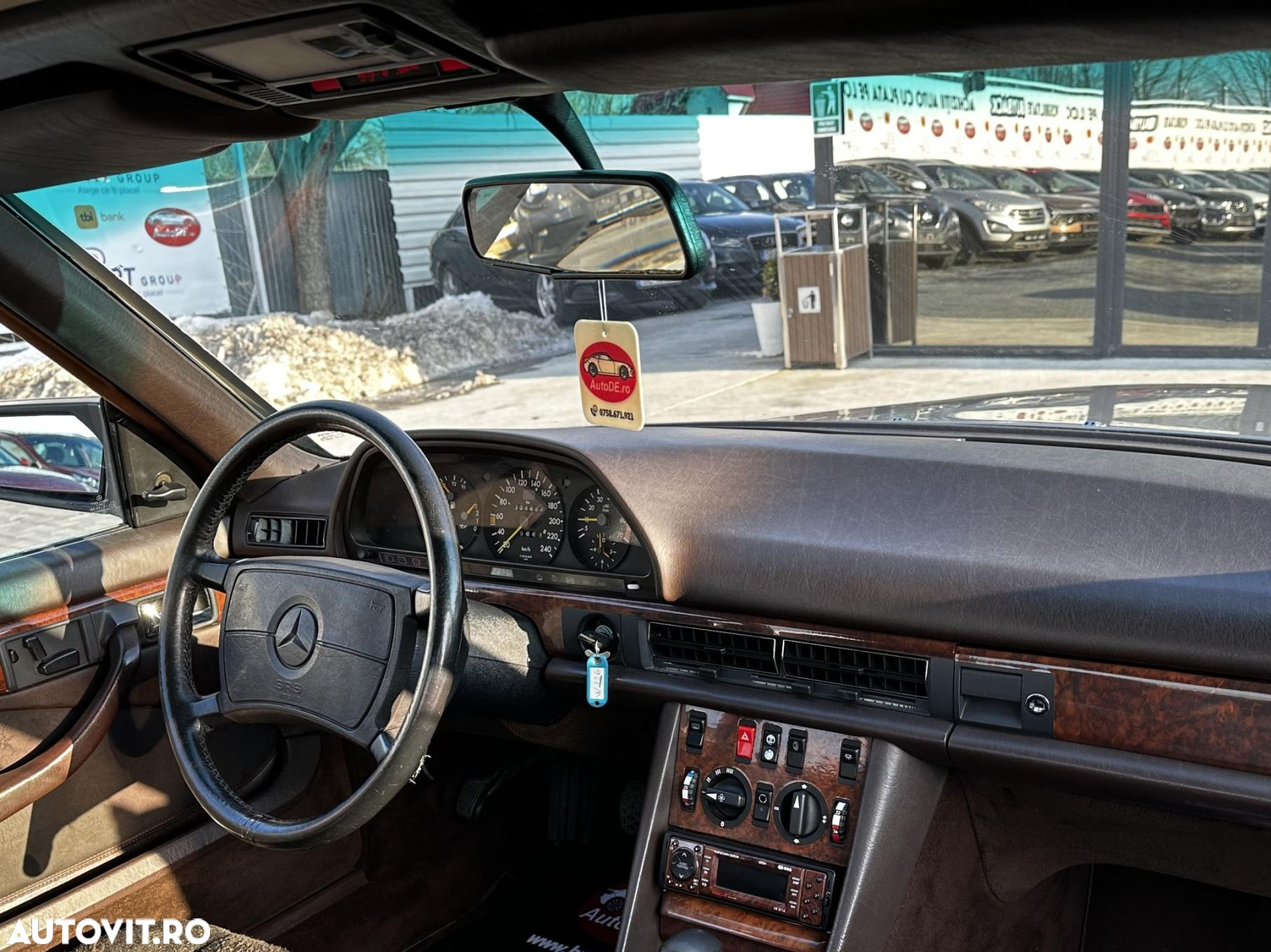 Mercedes-Benz W126 - 6
