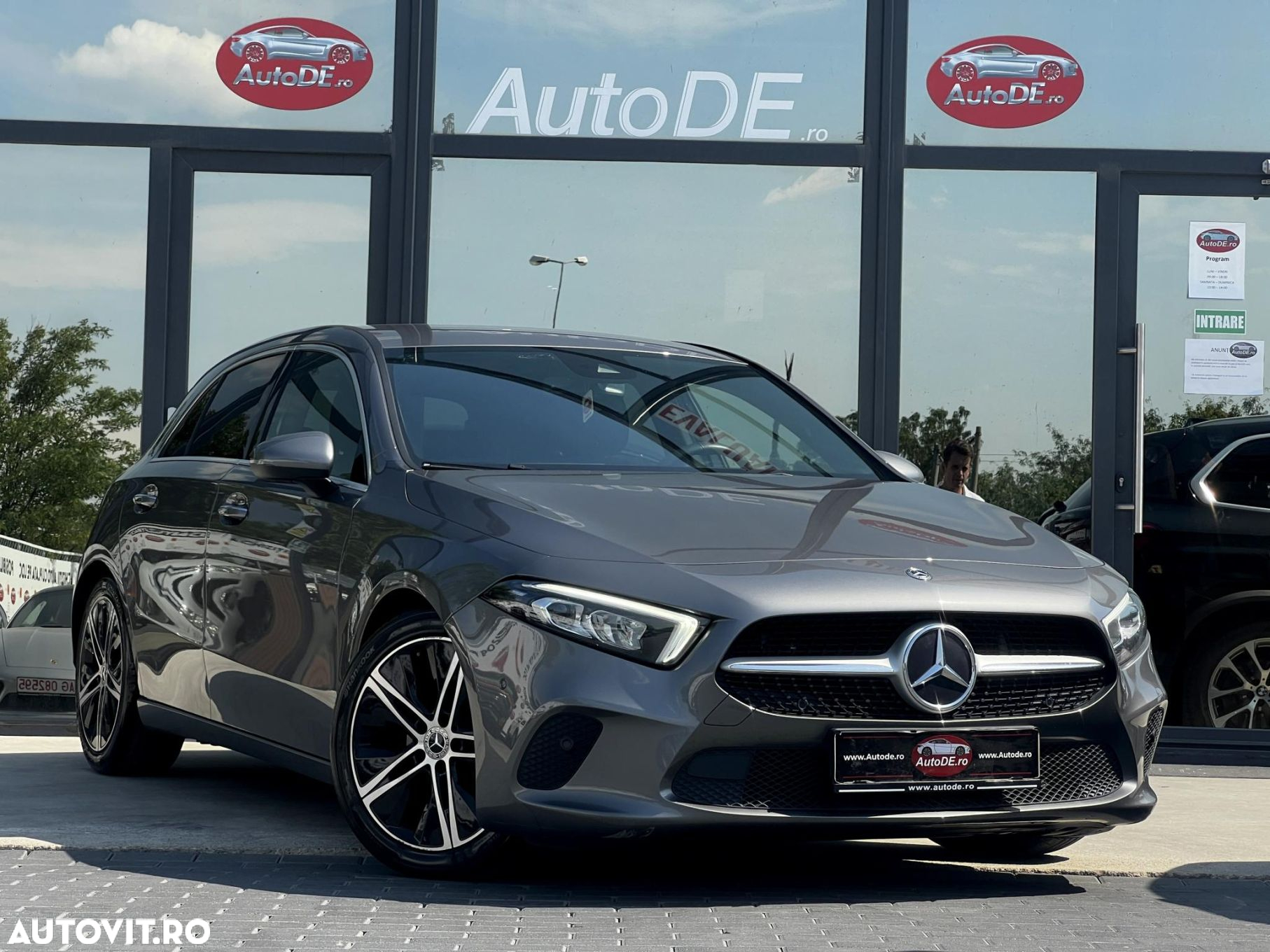Mercedes-Benz A - 2