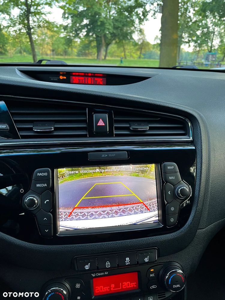 Kia Ceed 1.6 GDI L Business Line - 13