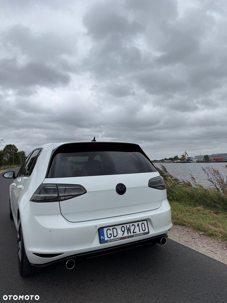 Volkswagen Golf 2.0 TSI BMT GTI Performance DSG - 12