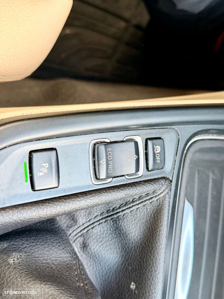 BMW 316 d Pack M - 34