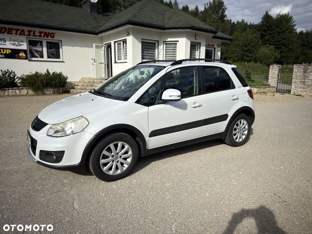 Suzuki SX4 Classic 1.6 VVT 4x4 Comfort - 3