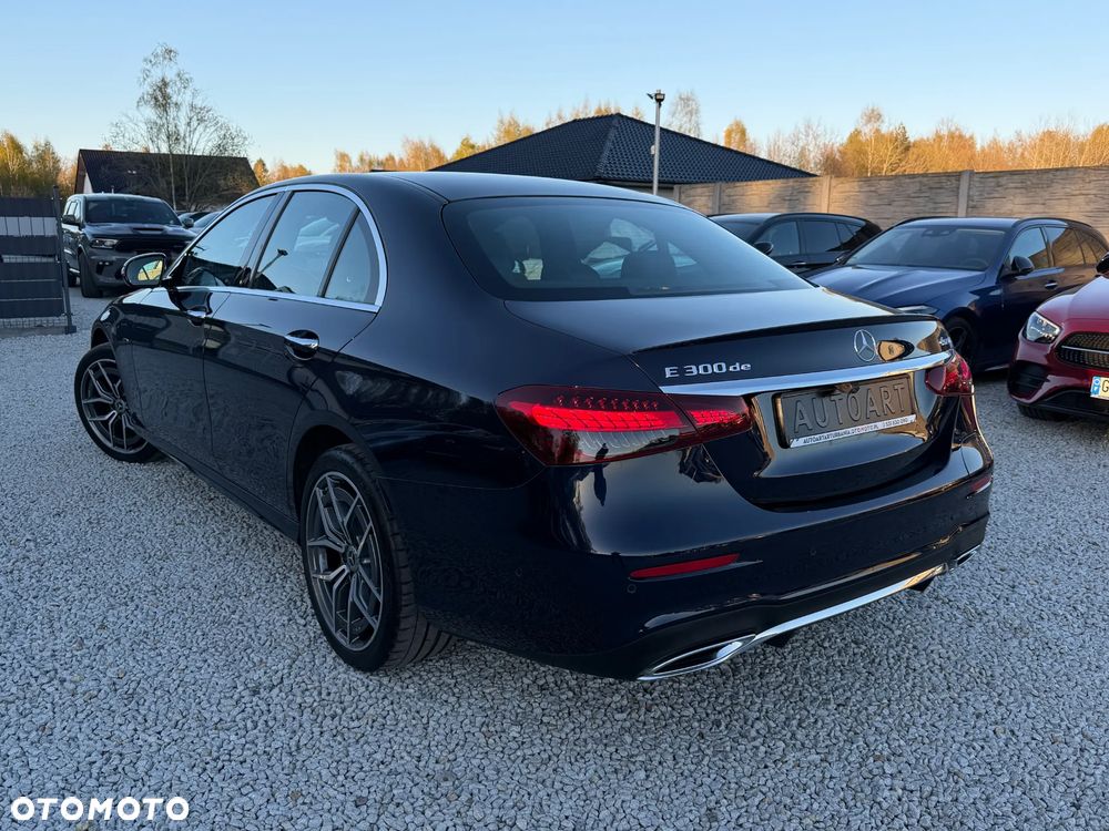 Mercedes-Benz Klasa E 300 de PHEV 4-Matic AMG 9G-Tronic - 12