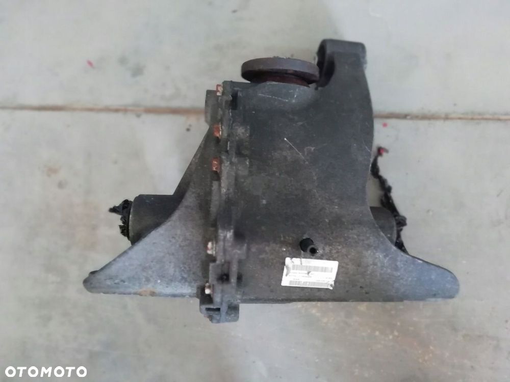 RANGE ROVER SPORT DISCOVERY Dyfer most tył - 1