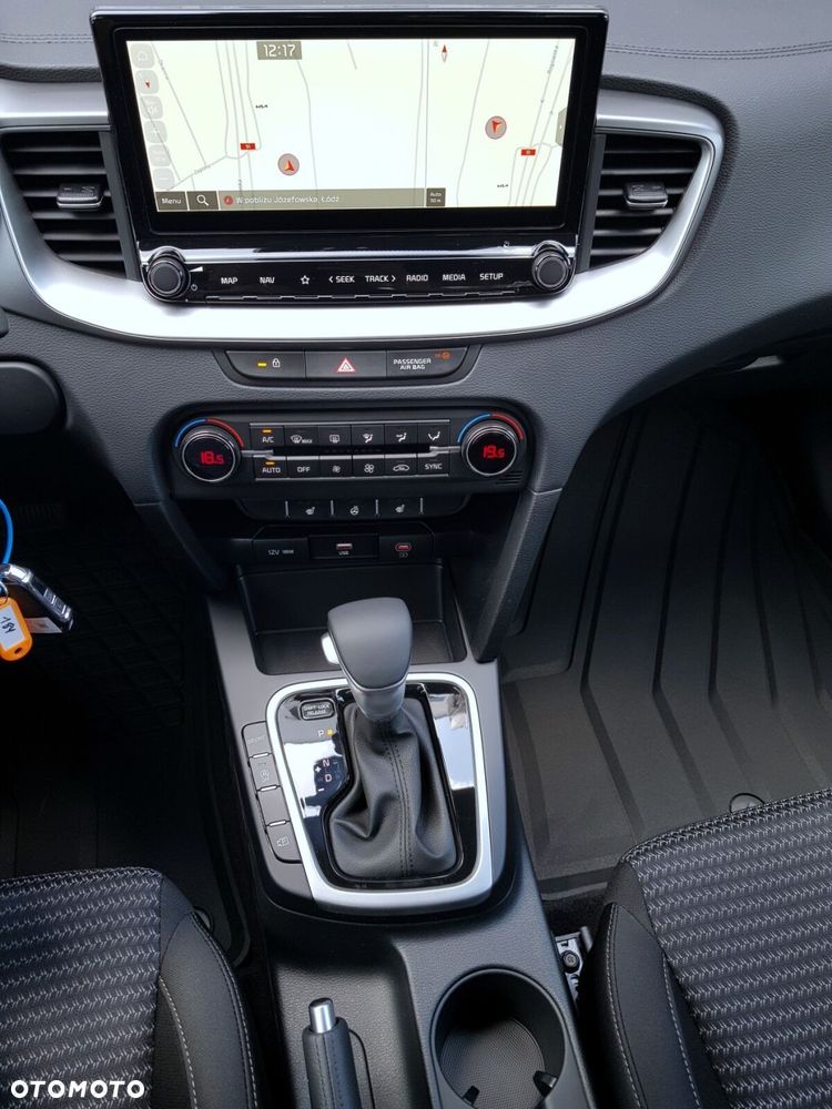 Kia XCeed 1.6 T-GDI M DCT - 19