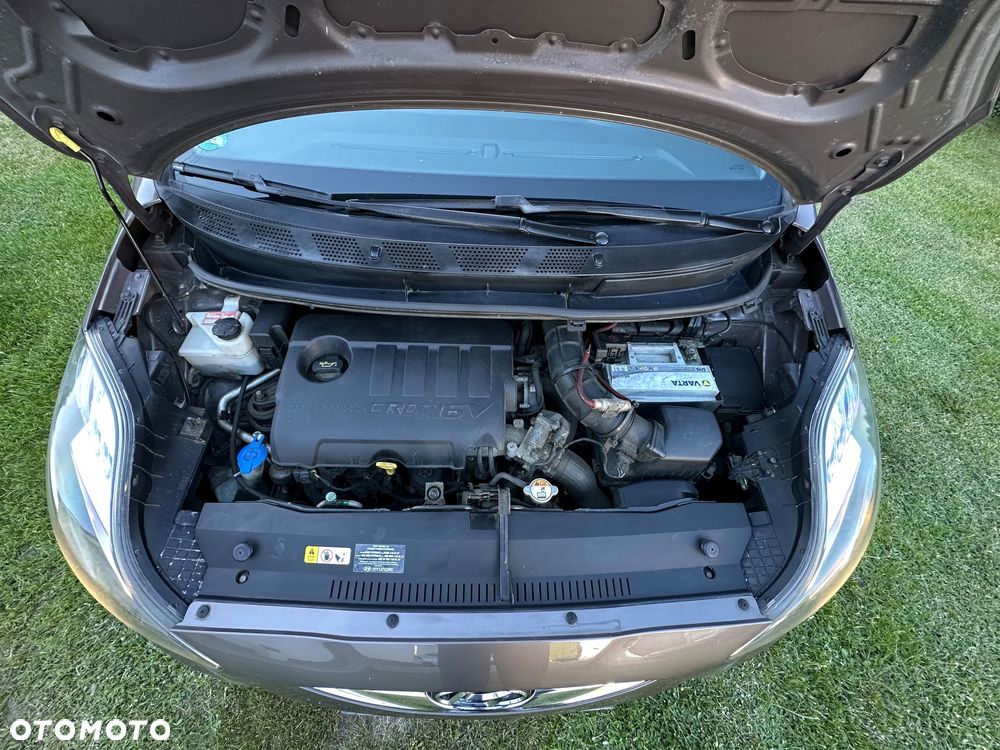 Hyundai ix20 1.6 CRDi Comfort - 24