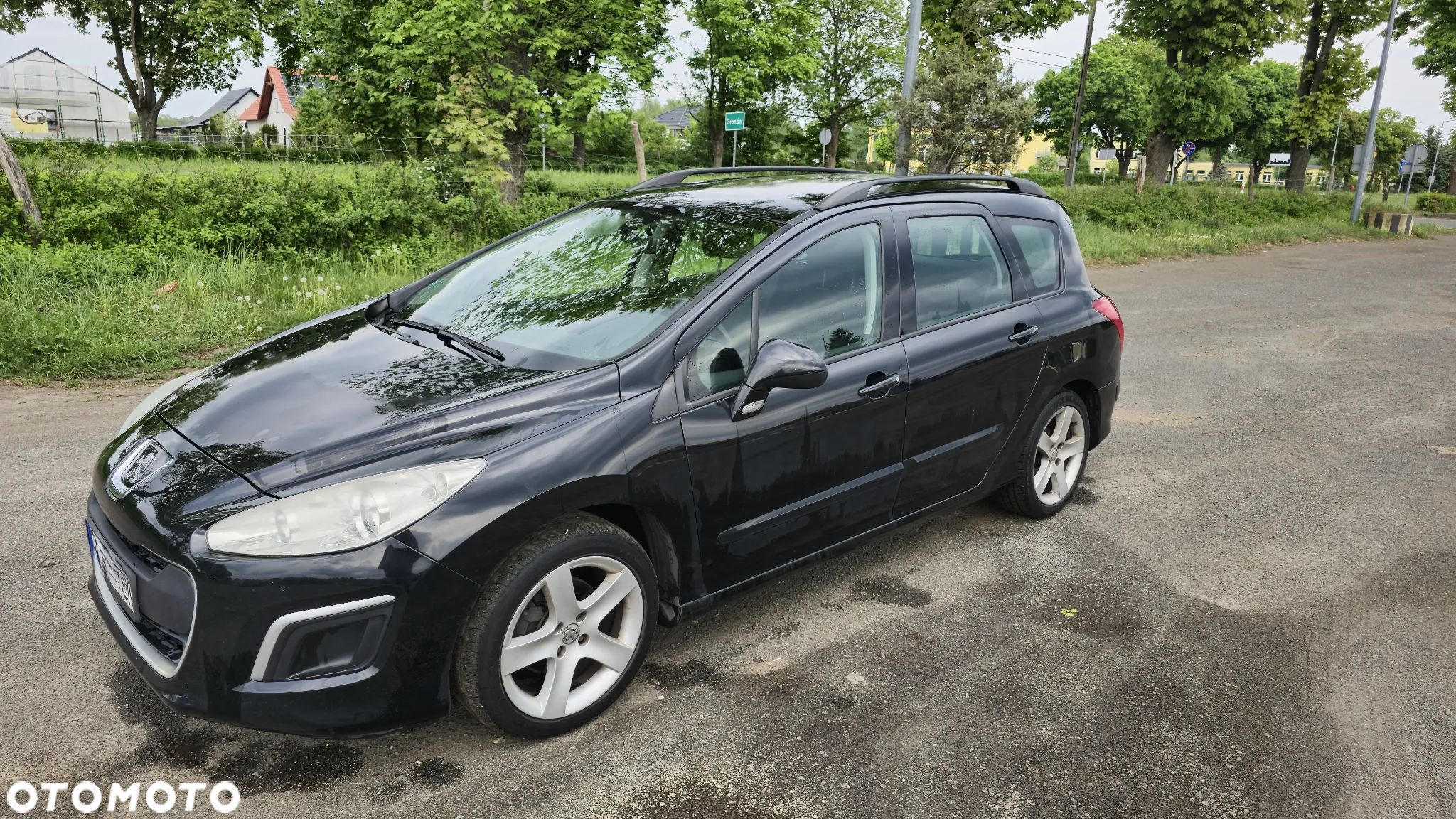 Peugeot 308 - 1