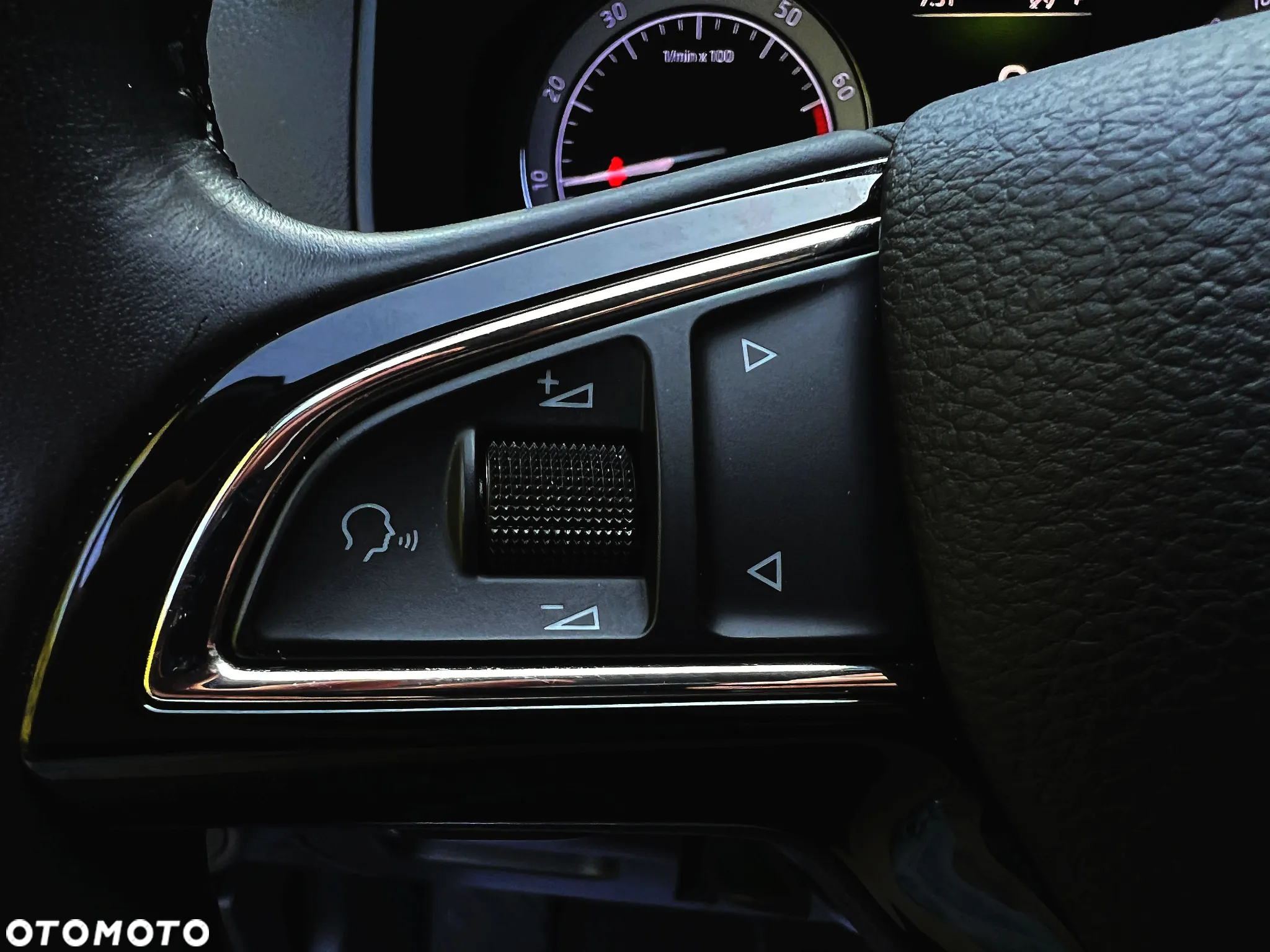 Skoda Karoq 1.5 TSI ACT 4x2 Style DSG - 27