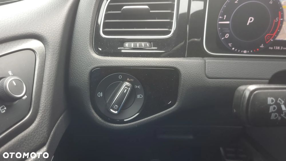 Volkswagen Golf 2.0 TDI BMT GTD DSG - 33