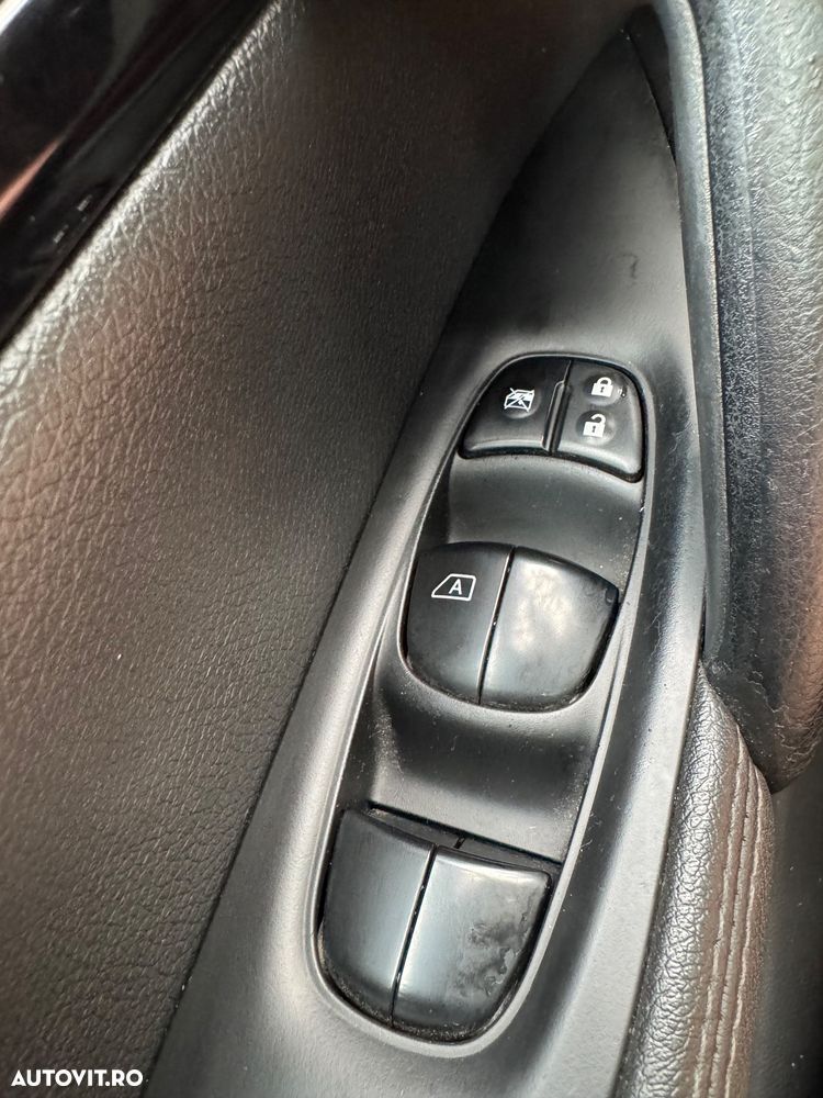 Nissan Qashqai 1.5 DCI Start/Stop Tekna - 9
