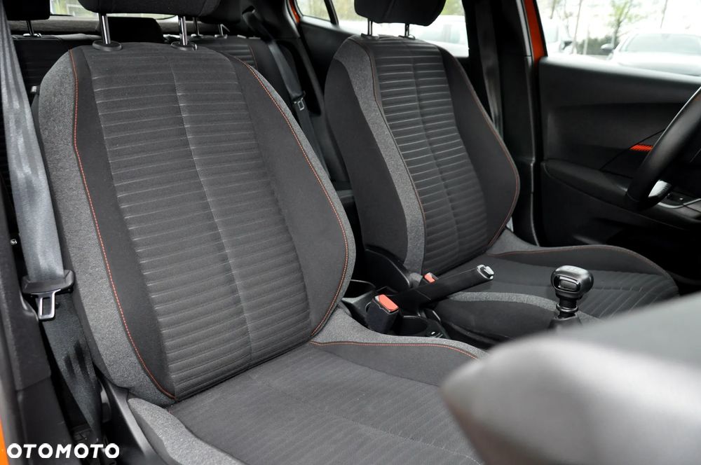 Peugeot 2008 BlueHDi 110 Active - 38
