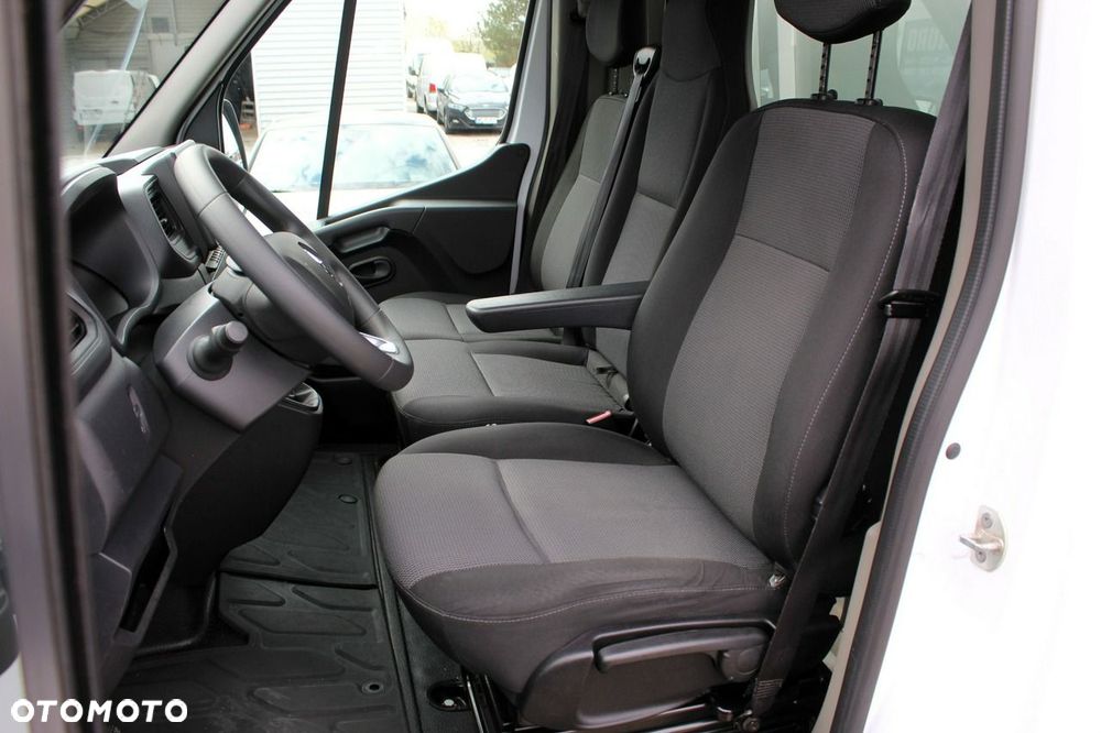 Renault Master - 13