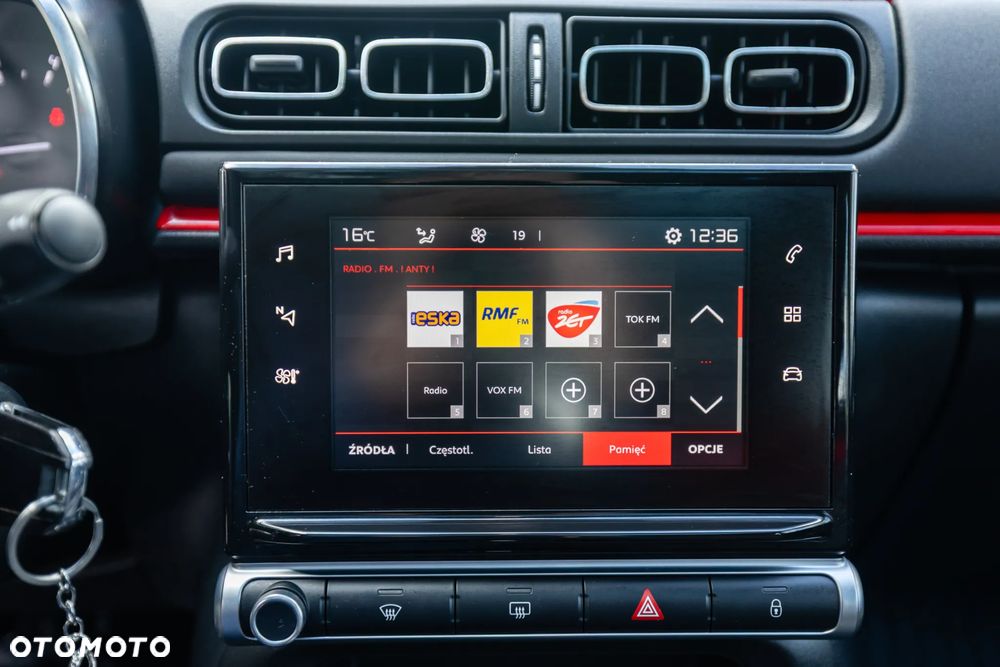 Citroën C3 Pure Tech (VTi) 82 Exclusive - 32